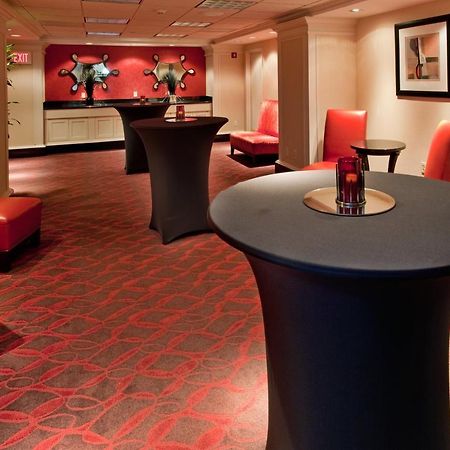 Holiday Inn Kansas City Downtown Aladdin Bagian luar foto